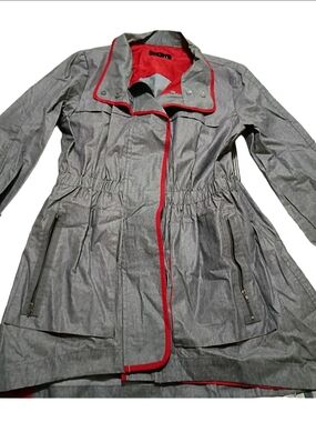 Luii Gray Coat with Red Trim